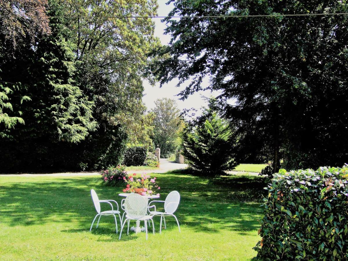 Le Glycine A Manoir Sainte Cecile Daire Juvigny-Val-d'Andaine Dış mekan fotoğraf